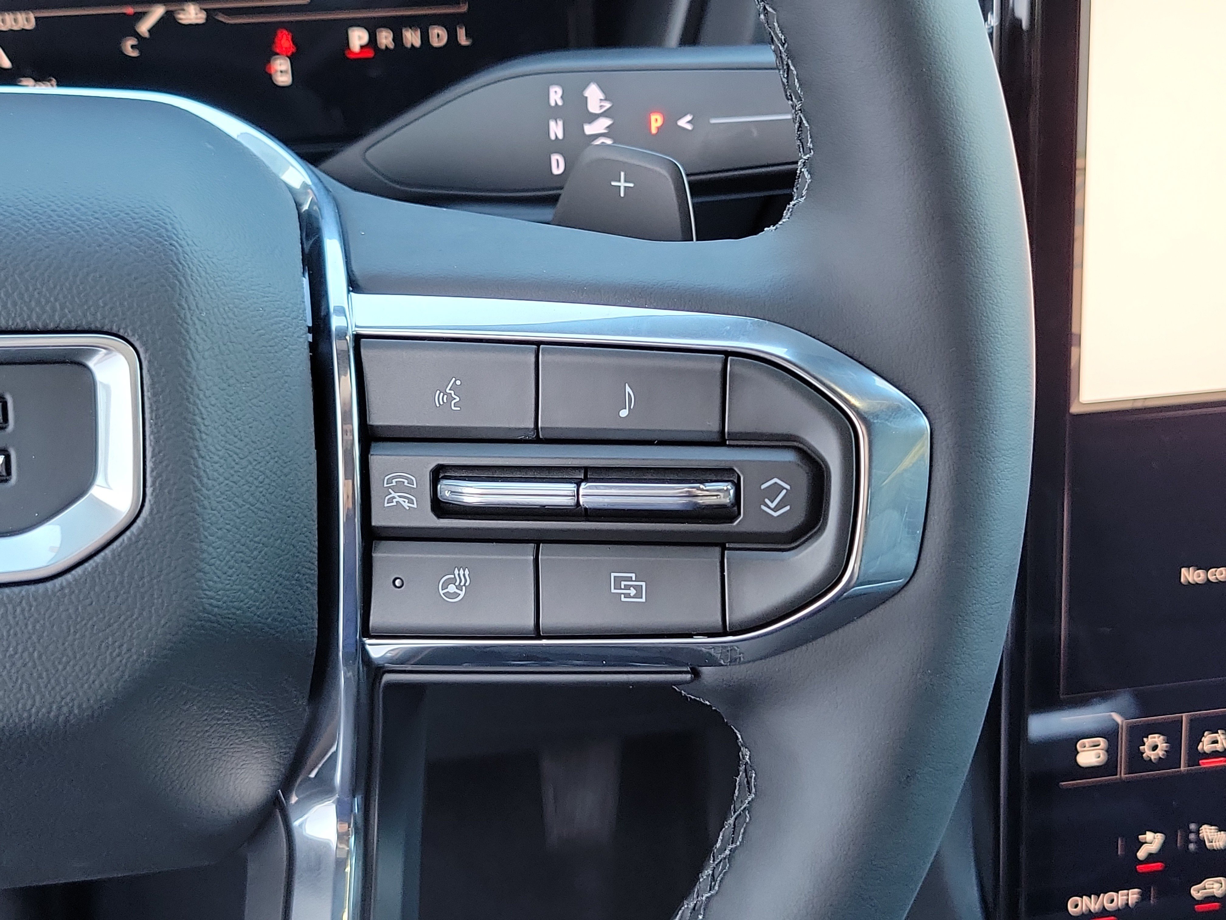 New 2027 GMC Terrain Elevation FWD image 26