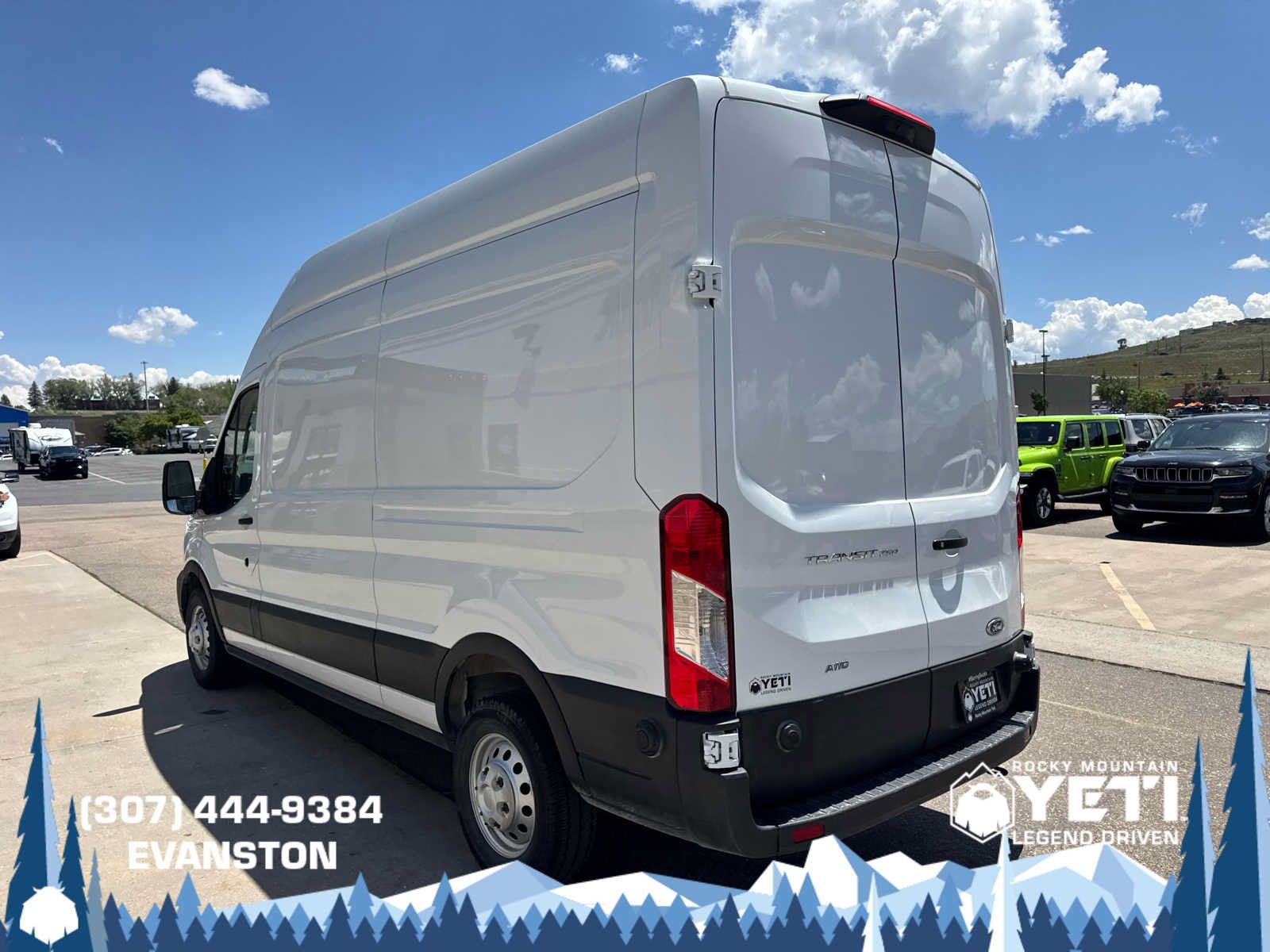 Used 2025 Ford Transit 250 148 High Roof AWD image 5