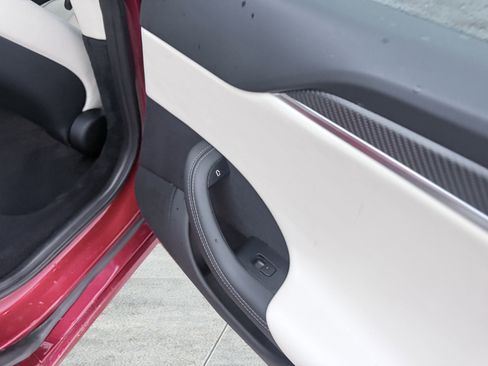 Used 2023 Tesla Model S Plaid image 42