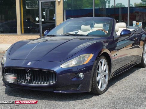 Used 2012 Maserati GranTurismo Sport image 3