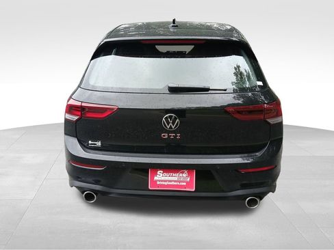 New 2026 Volkswagen GTI SE FWD image 4