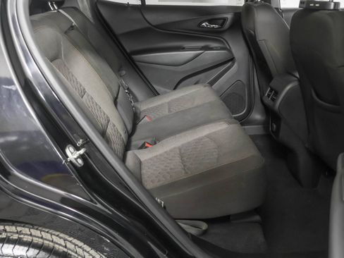 Used 2018 Chevrolet Equinox LT FWD image 39