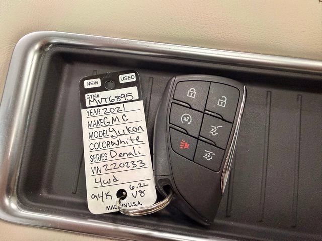 Used 2021 GMC Yukon Denali w/ Denali Premium Package AWD/4WD image 51