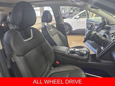 Used 2024 Hyundai Tucson Limited AWD/4WD image 10