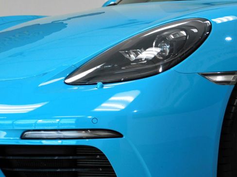 Used 2017 Porsche 718 Cayman S RWD image 21