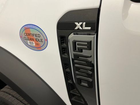 New 2026 Ford F550 4x4 Regular Cab Super Duty image 28