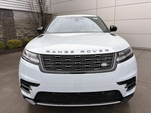Used 2026 Land Rover Range Rover Velar Dynamic SE image 2