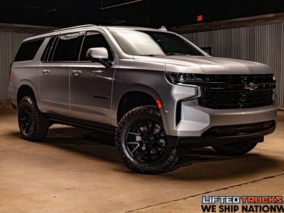 Used 2024 Chevrolet Suburban RST w/ Luxury Package