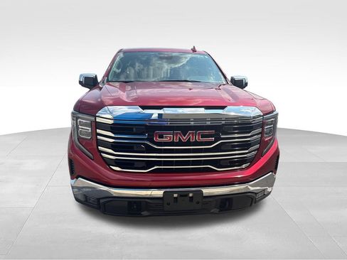 Used 2024 GMC Sierra 1500 SLT w/ SLT Convenience Package AWD/4WD image 8