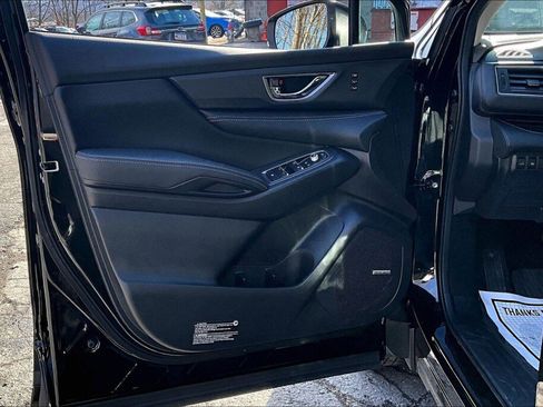 Certified 2025 Subaru Ascent Limited image 13