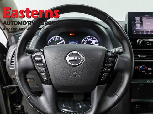 Used 2024 Nissan Armada SV image 10