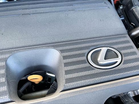 Used 2025 Lexus RX 350h image 32