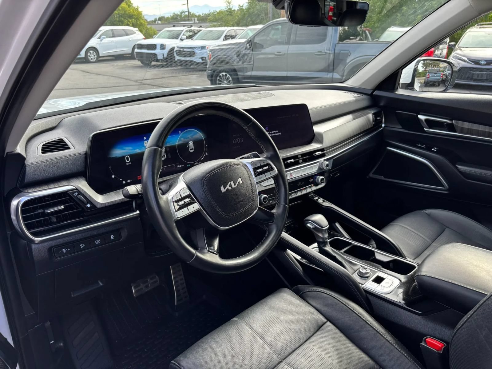 Used 2025 Kia Telluride SX AWD/4WD image 11