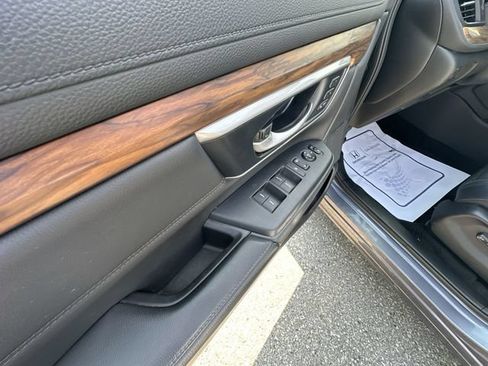 Used 2022 Honda CR-V EX-L image 17