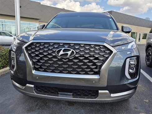 Used 2022 Hyundai Palisade Calligraphy image 8