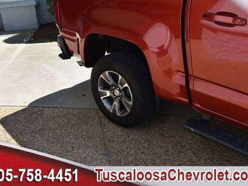 Used 2016 Chevrolet Colorado Z71 image 12