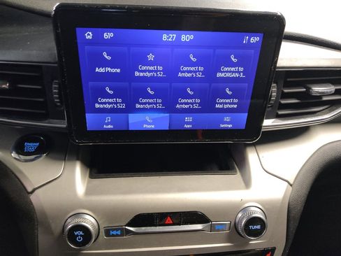 Used 2022 Ford Explorer XLT w/ Equipment Group 202A RWD image 25