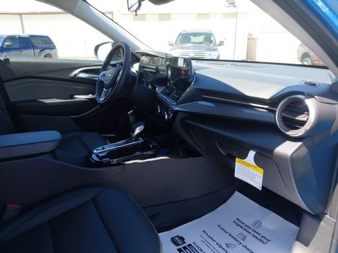 New 2026 Chevrolet Trax ACTIV w/ Driver Confidence Package FWD image 31
