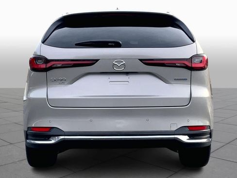 Used 2024 MAZDA CX-90 Plug-In Hybrid w/ Premium Pkg image 5