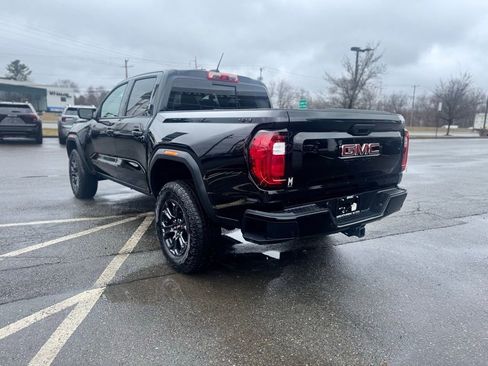 Certified 2025 GMC Canyon Elevation w/ Convenience Package AWD/4WD image 4