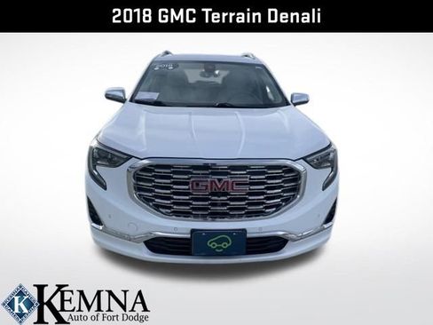 Used 2018 GMC Terrain Denali w/ Advanced Safety Package image 10