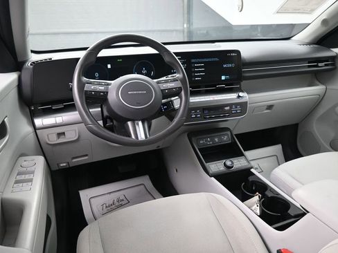 Used 2024 Hyundai Kona SEL FWD image 26