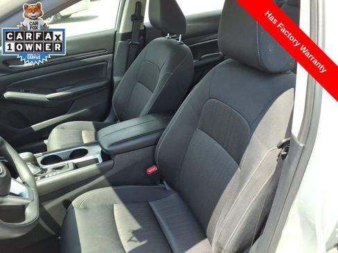 Used 2024 Nissan Altima 2.5 SV FWD image 16