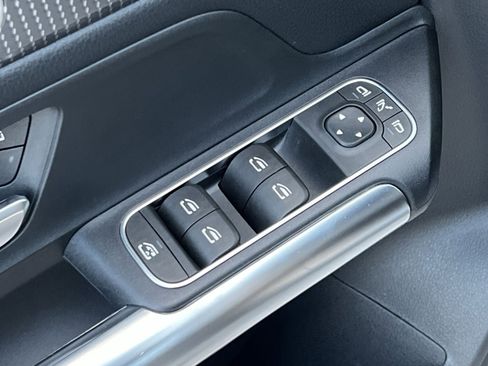 Certified 2022 Mercedes-Benz GLA 250 GLA 250 image 13