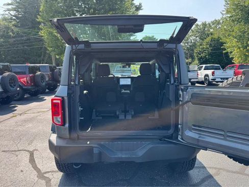 Certified 2025 Ford Bronco 2-Door AWD/4WD image 5