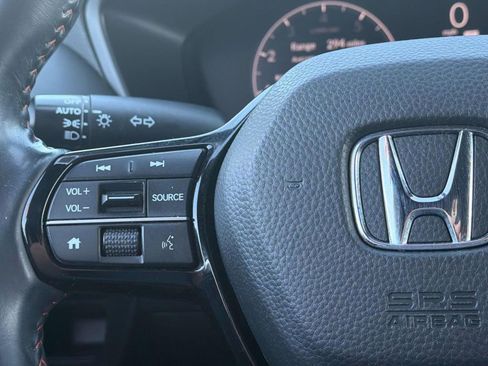 Used 2023 Honda HR-V Sport image 11