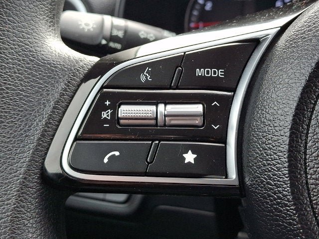 Certified 2023 Kia Forte LXS w/ LXS Technology Package FWD image 20