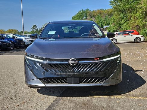 New 2026 Nissan Sentra SR FWD image 2