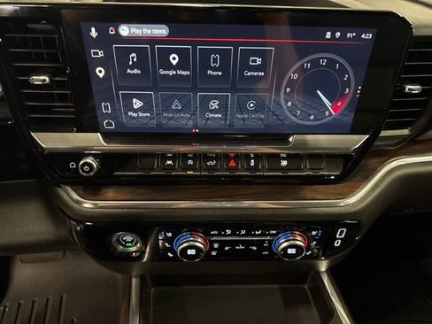 Used 2023 GMC Sierra 1500 SLT w/ SLT Premium Package AWD/4WD image 15