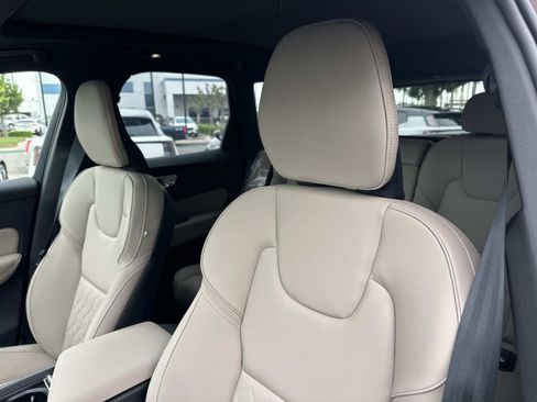 New 2026 Volvo XC60 B5 Plus w/ Climate Package PRO image 14