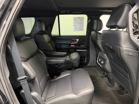 Used 2025 Ford Expedition Platinum w/ Stealth Performance Package AWD/4WD image 24