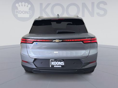 New 2026 Chevrolet Equinox EV LT image 5