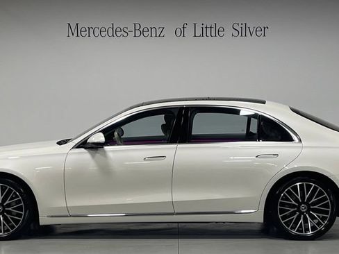 Used 2023 Mercedes-Benz S 580 4MATIC Sedan image 2