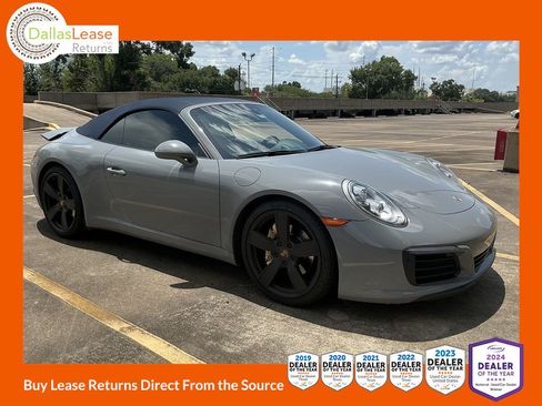 Used 2018 Porsche 911 Carrera RWD image 1