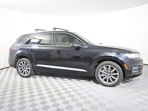 Used 2018 Audi Q7 3.0T Prestige AWD/4WD image 8