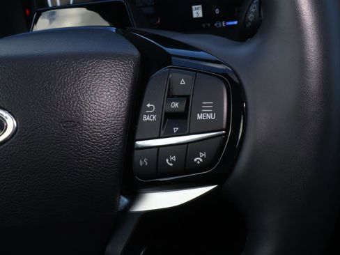 Used 2025 Ford Explorer Platinum w/ LUX Leather Package image 27