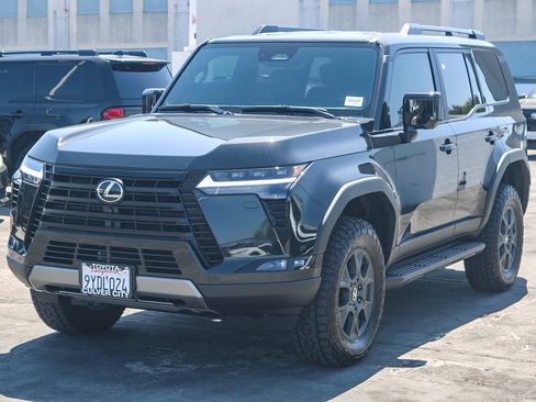 Used 2026 Lexus GX 550 AWD/4WD image 3