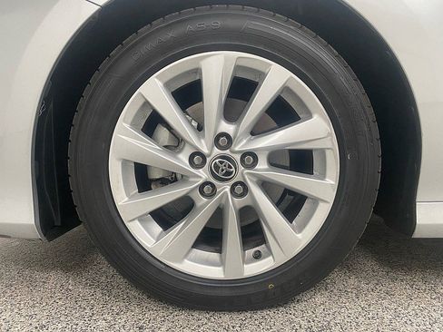 Used 2022 Toyota Camry LE image 26
