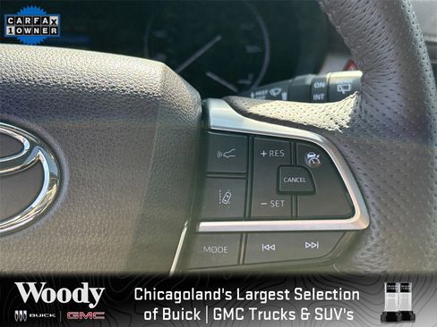 Used 2023 Toyota Sienna Platinum image 20