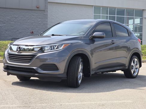 Used 2019 Honda HR-V LX image 5