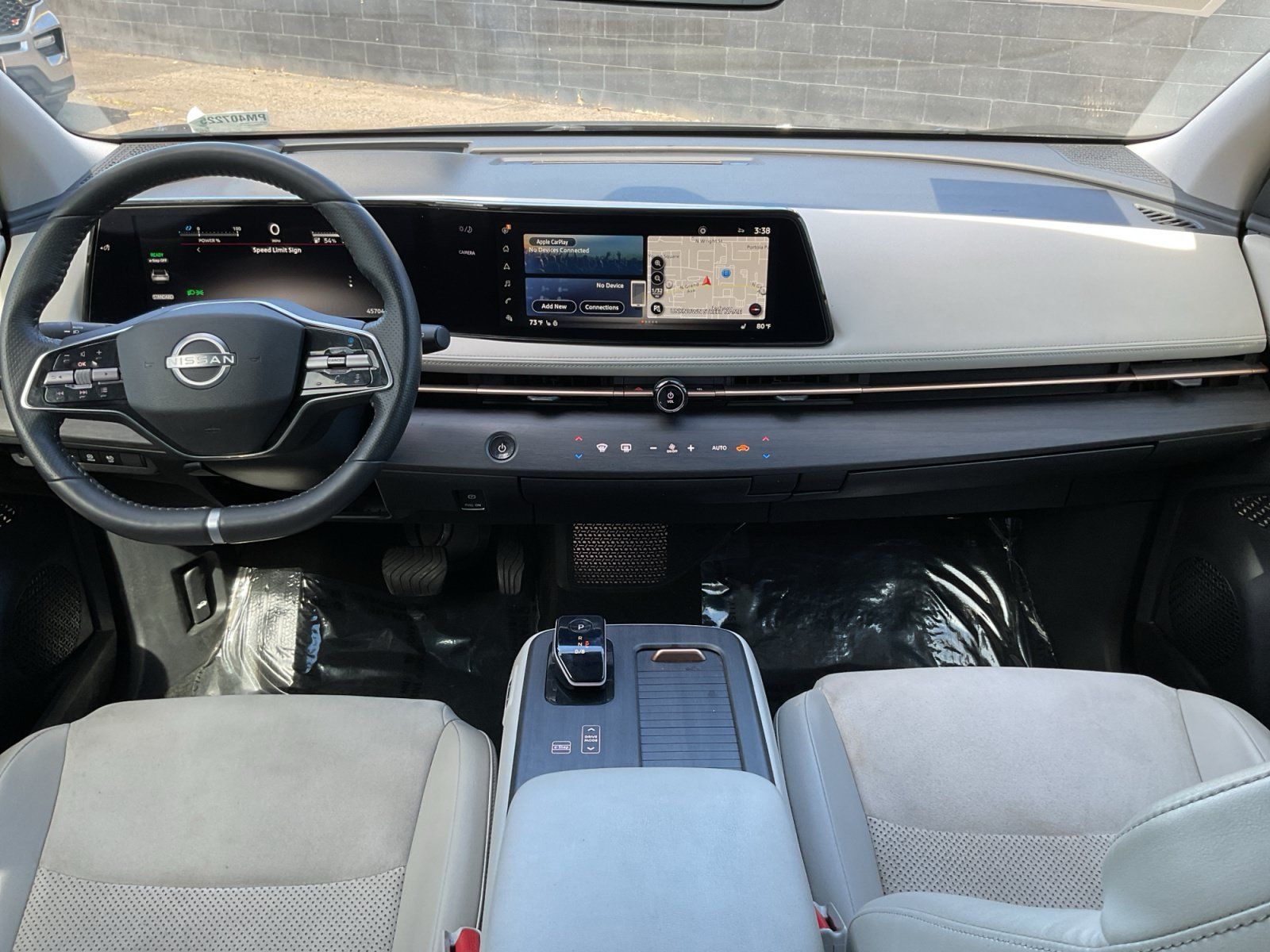 Used 2023 Nissan Ariya FWD image 15