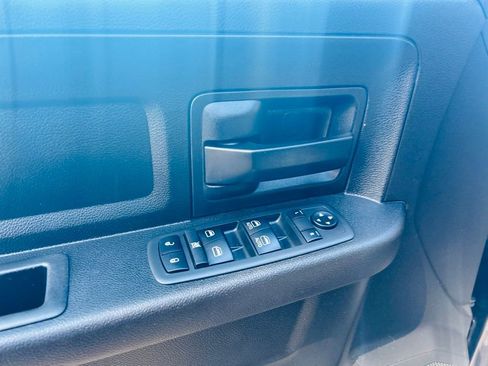 Used 2019 RAM 1500 Tradesman w/ Tradesman SXT Package image 15