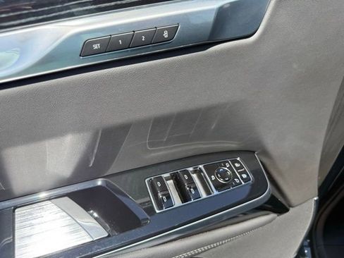 Used 2025 Cadillac Escalade Sport w/ LPO, Floor Liner Package AWD/4WD image 13