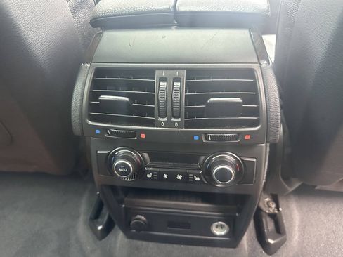 Used 2013 BMW X6 xDrive50i w/ Premium Pkg AWD/4WD image 20