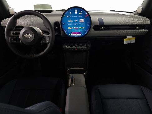 Used 2025 MINI Cooper S FWD image 8
