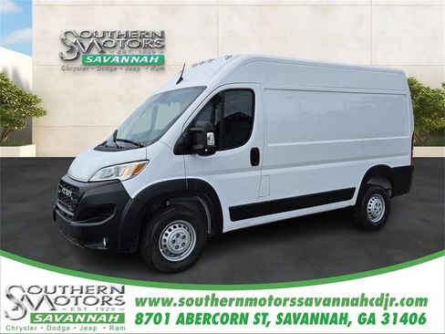 New 2026 RAM ProMaster 1500 w/ Convenience Group image 1